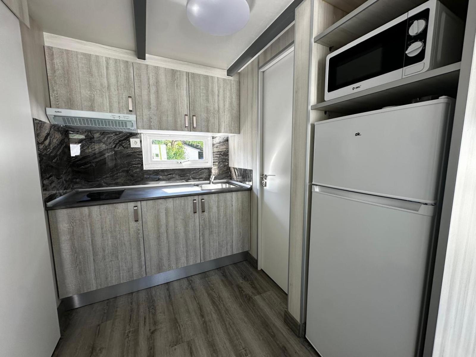 Complejo Turistico & Camping Cabopino Marbella Buitenkant foto