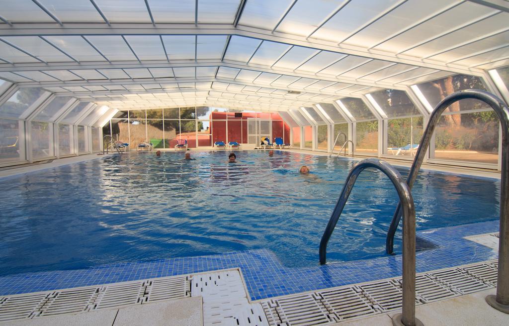 Complejo Turistico & Camping Cabopino Marbella Buitenkant foto