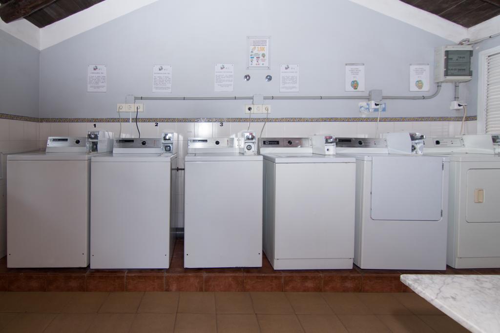 Complejo Turistico & Camping Cabopino Marbella Buitenkant foto