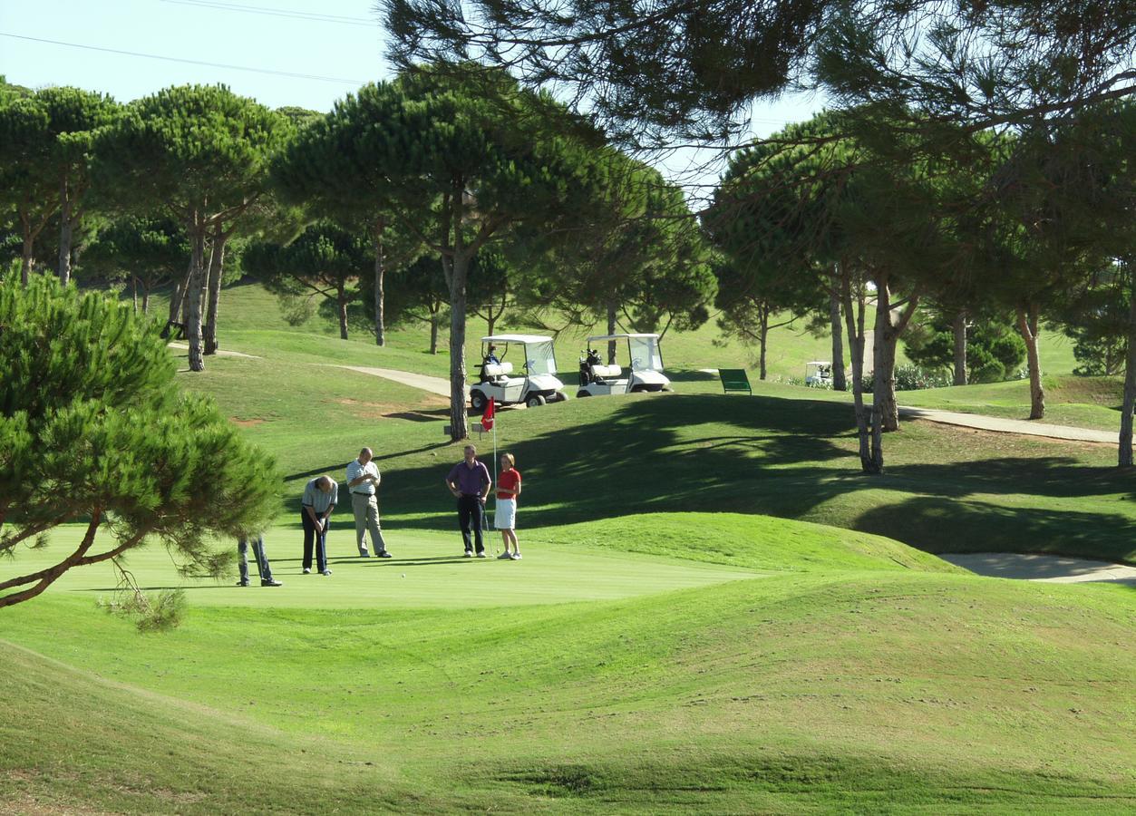 Complejo Turistico & Camping Cabopino Marbella Buitenkant foto
