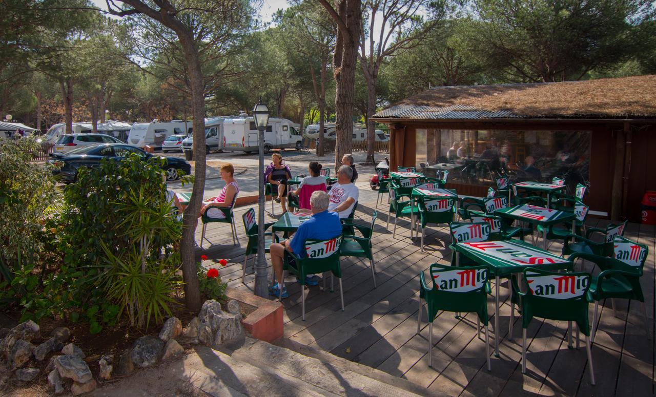 Complejo Turistico & Camping Cabopino Marbella Buitenkant foto